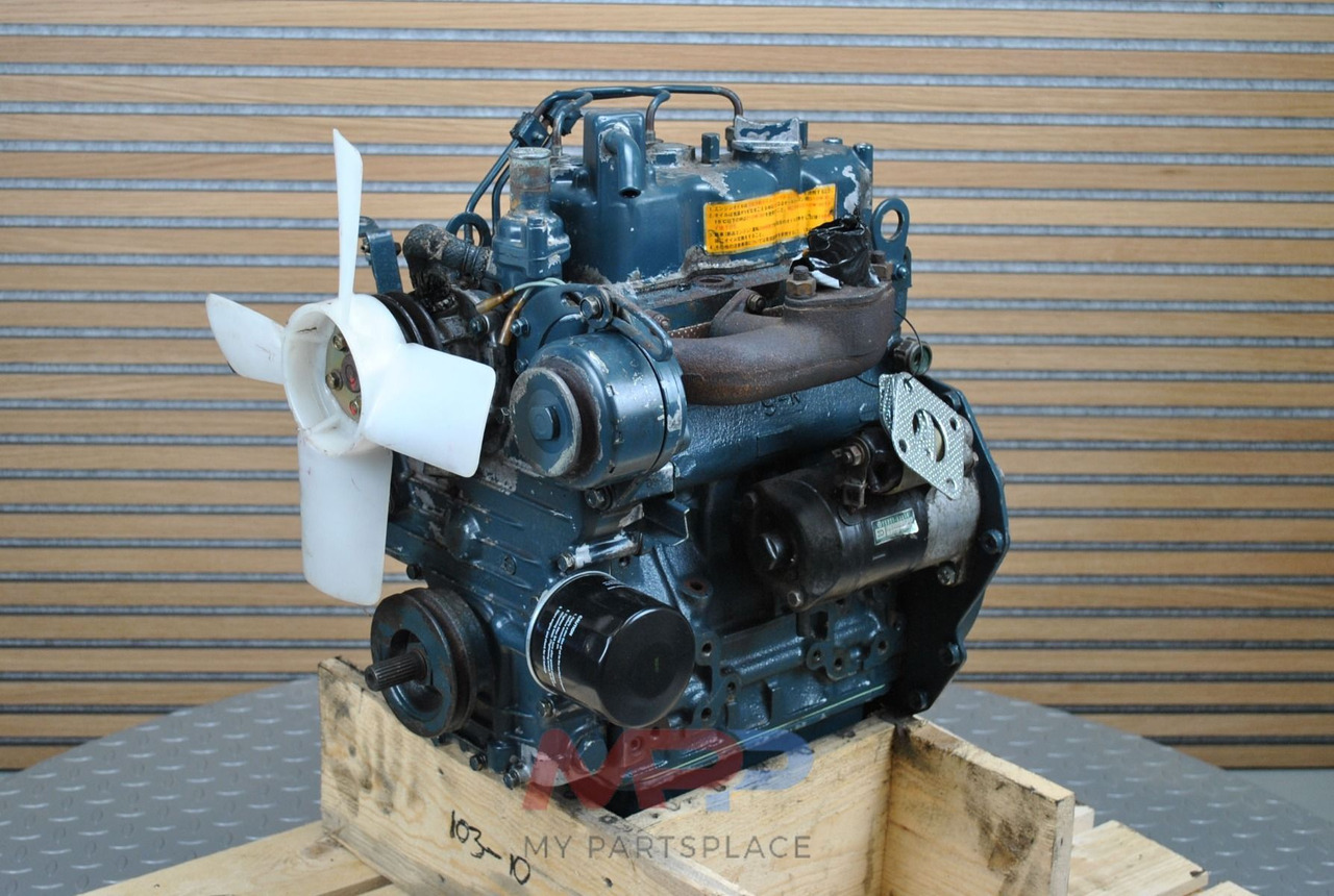 Kubota Kubota D950 - Motor - Mezőgazdasági gépek: 1 kép. Kubota Kubota D950 - Motor - Mezőgazdasági gépek: 1 kép.