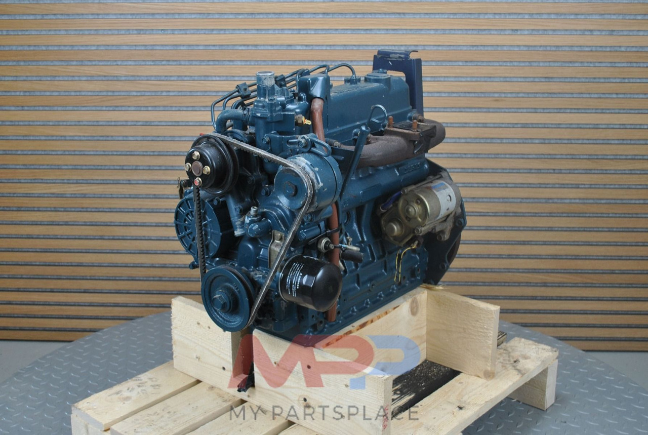 Kubota Kubota V1305 - Motor - Mezőgazdasági gépek: 1 kép. Kubota Kubota V1305 - Motor - Mezőgazdasági gépek: 1 kép.