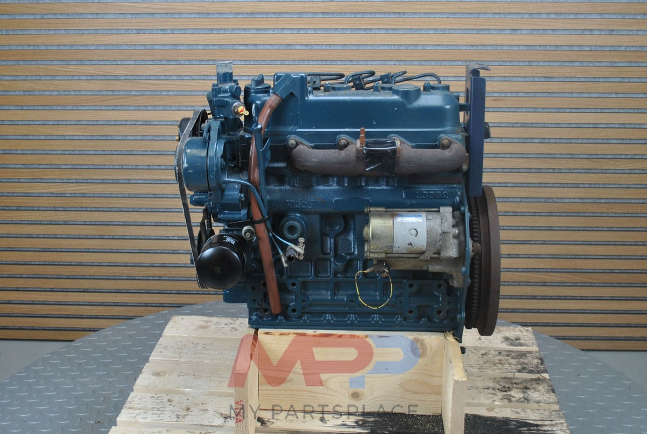 Kubota Kubota V1405 - Ook passend voor V1305 / V1505 - Motor: 2 kép. Kubota Kubota V1405 - Ook passend voor V1305 / V1505 - Motor: 2 kép.