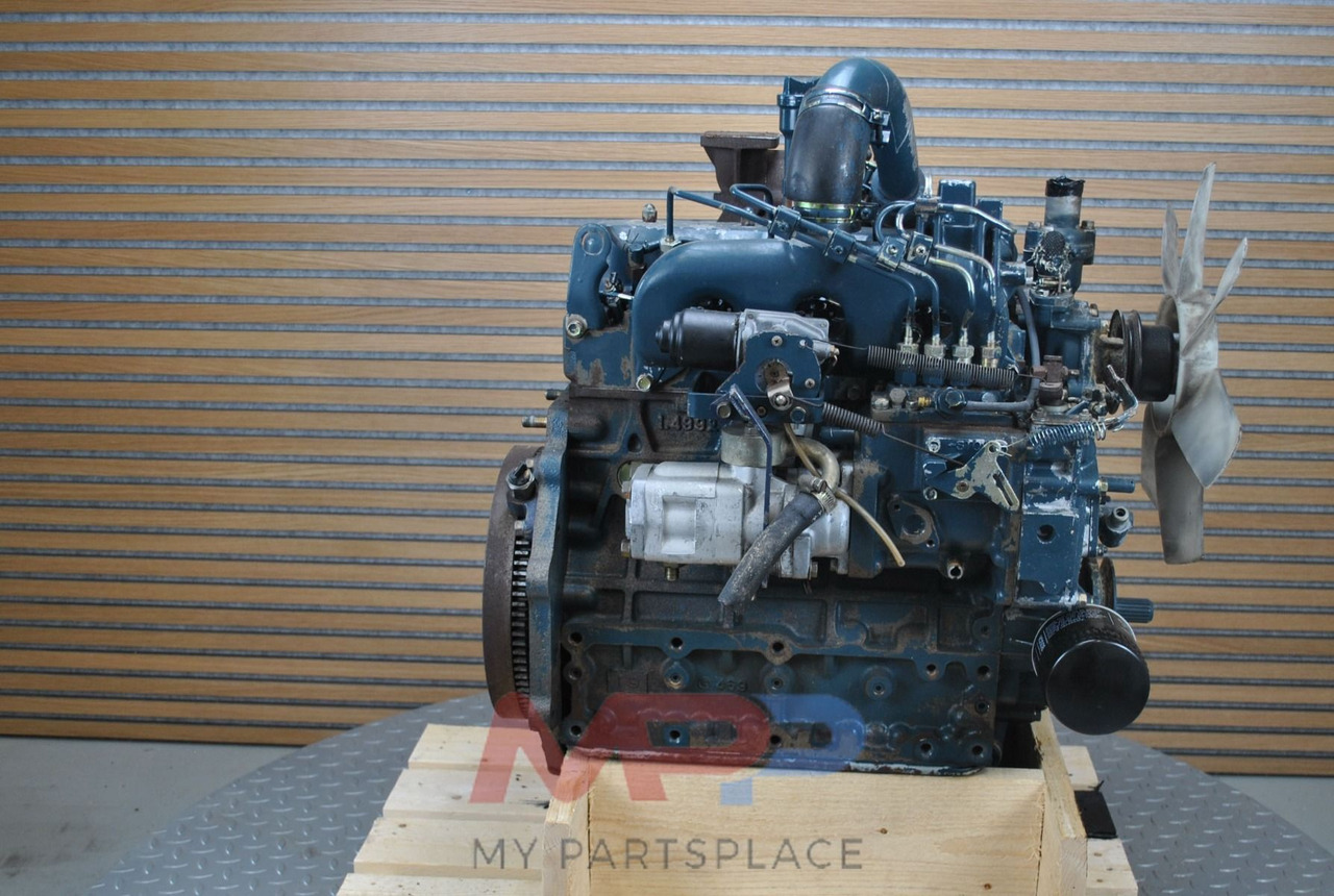 Kubota Kubota V1512 - Motor - Mezőgazdasági gépek: 4 kép. Kubota Kubota V1512 - Motor - Mezőgazdasági gépek: 4 kép.
