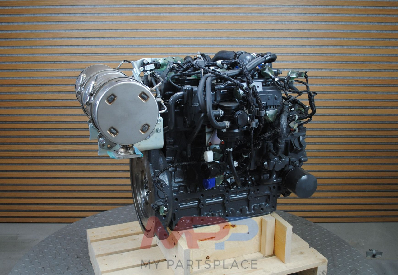 Kubota Kubota V2403-CR-T nieuw - Motor: 4 kép. Kubota Kubota V2403-CR-T nieuw - Motor: 4 kép.