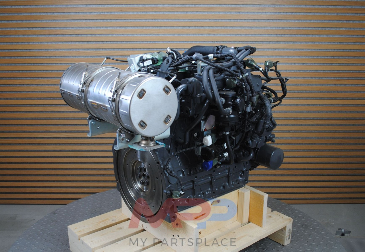 Kubota Kubota V2403-CR-T nieuw - Motor: 3 kép. Kubota Kubota V2403-CR-T nieuw - Motor: 3 kép.