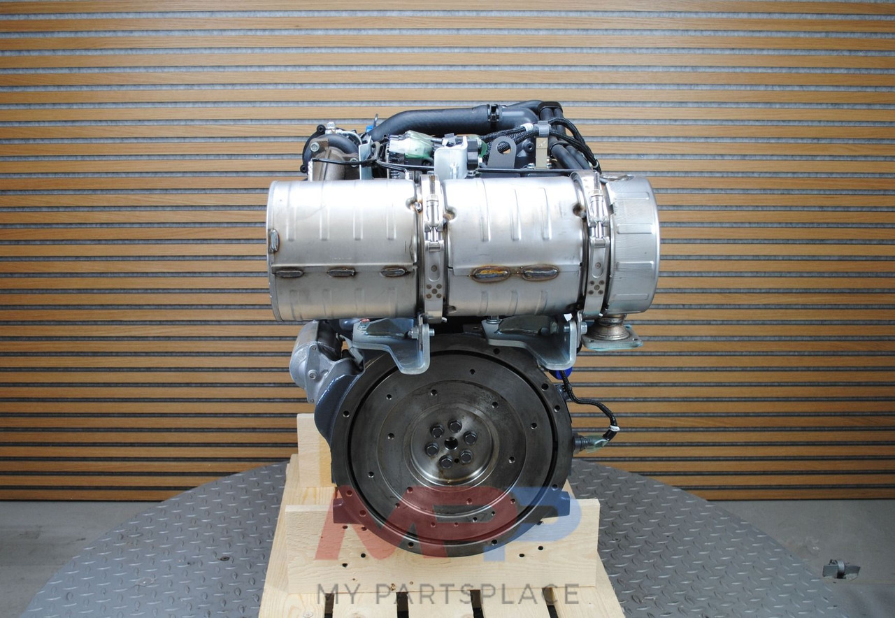 Kubota Kubota V2403-CR-T nieuw - Motor: 1 kép. Kubota Kubota V2403-CR-T nieuw - Motor: 1 kép.