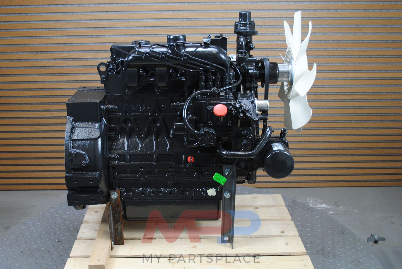 Kubota Kubota V2403 (KIOTI) *NIEUW* - Motor: 5 kép. Kubota Kubota V2403 (KIOTI) *NIEUW* - Motor: 5 kép.