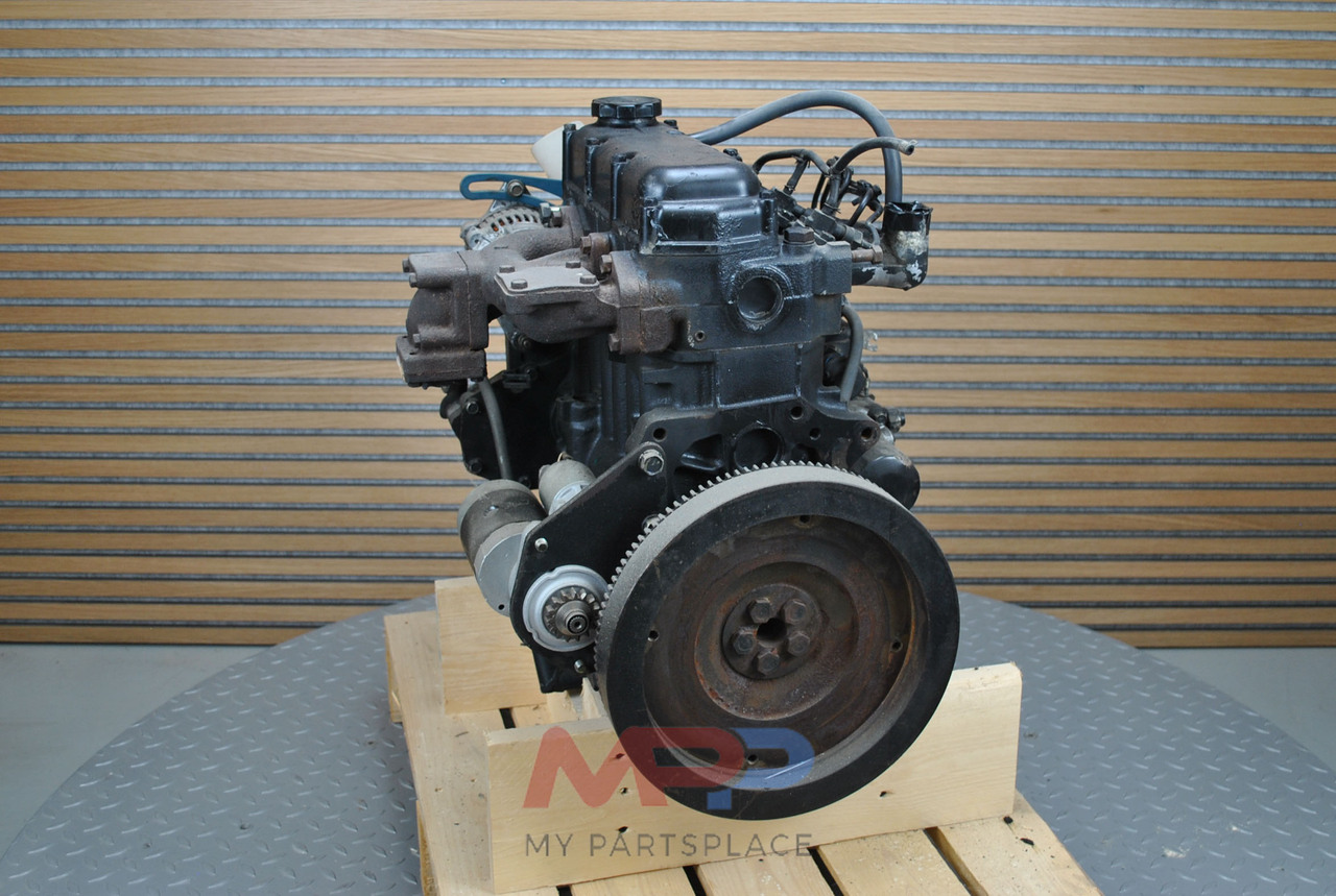 Motor - Minikotró MITSUBISHI K3M: 7 kép. Motor - Minikotró MITSUBISHI K3M: 7 kép.