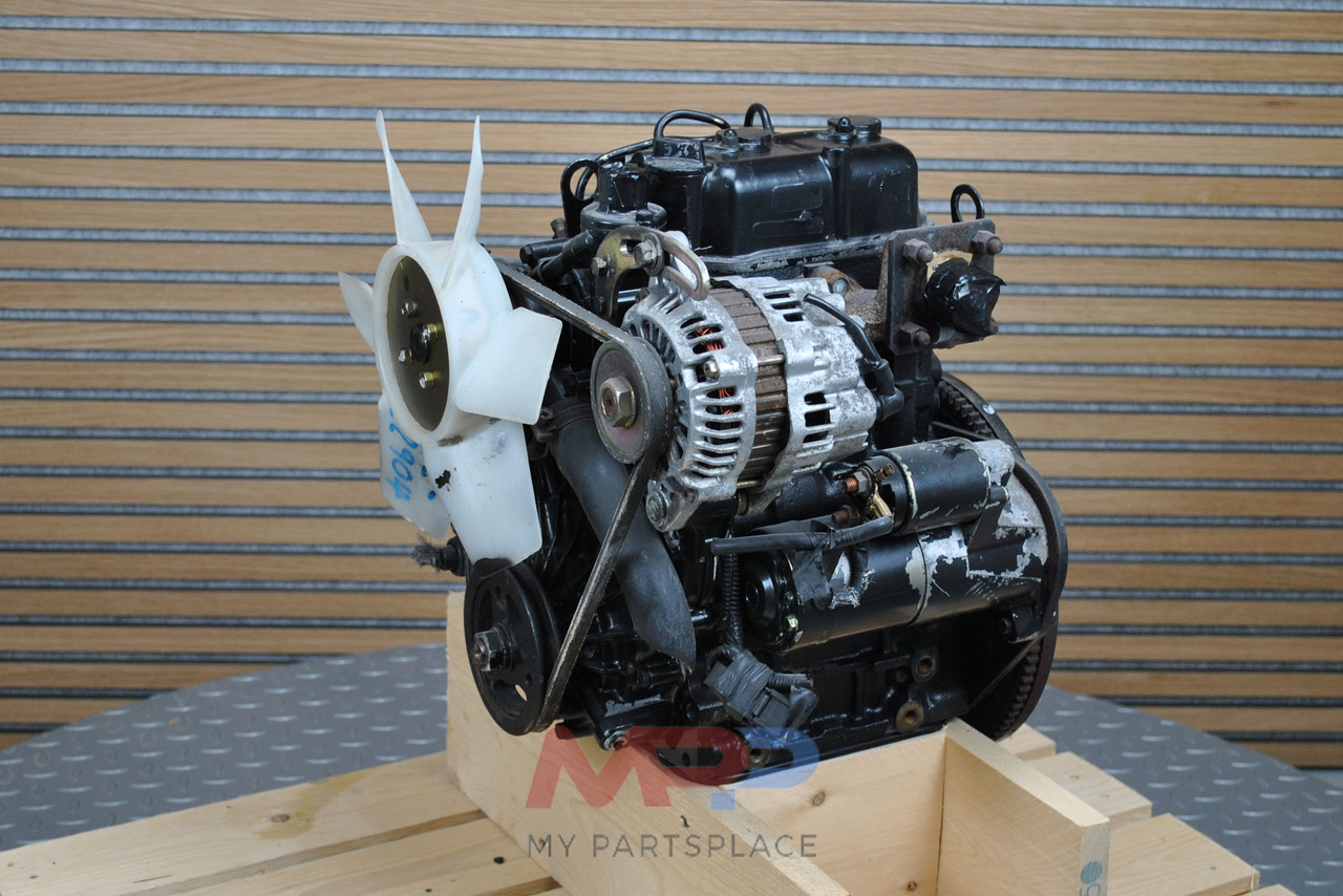 MITSUBISHI L2E - Motor - Minikotró: 3 kép. MITSUBISHI L2E - Motor - Minikotró: 3 kép.