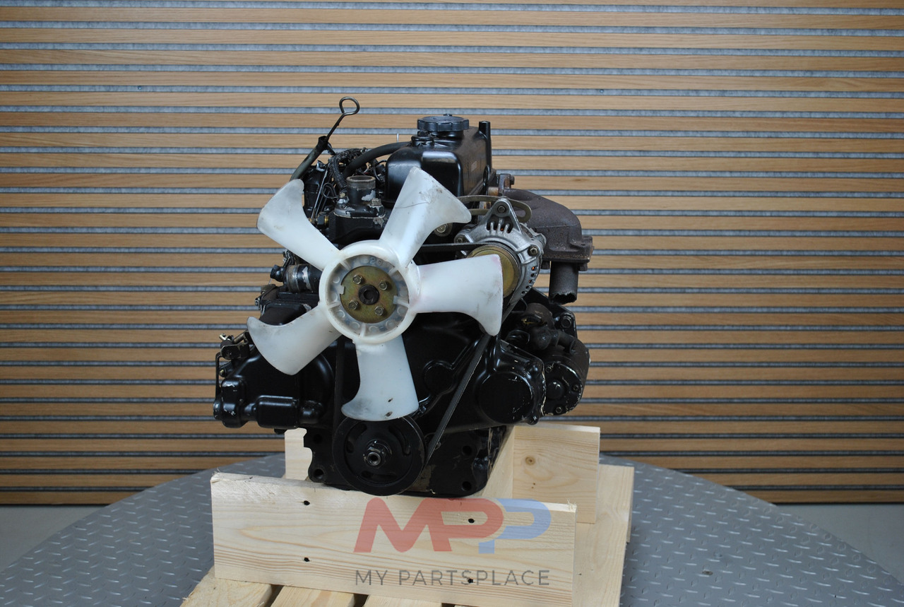 Motor - Mezőgazdasági gépek Mitsubishi K3A: 20 kép.