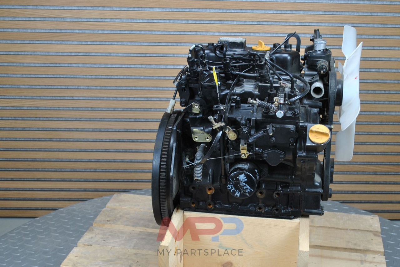 Yanmar Yanmar 3TNE74 - 3TNV74 - Motor: 4 kép. Yanmar Yanmar 3TNE74 - 3TNV74 - Motor: 4 kép.