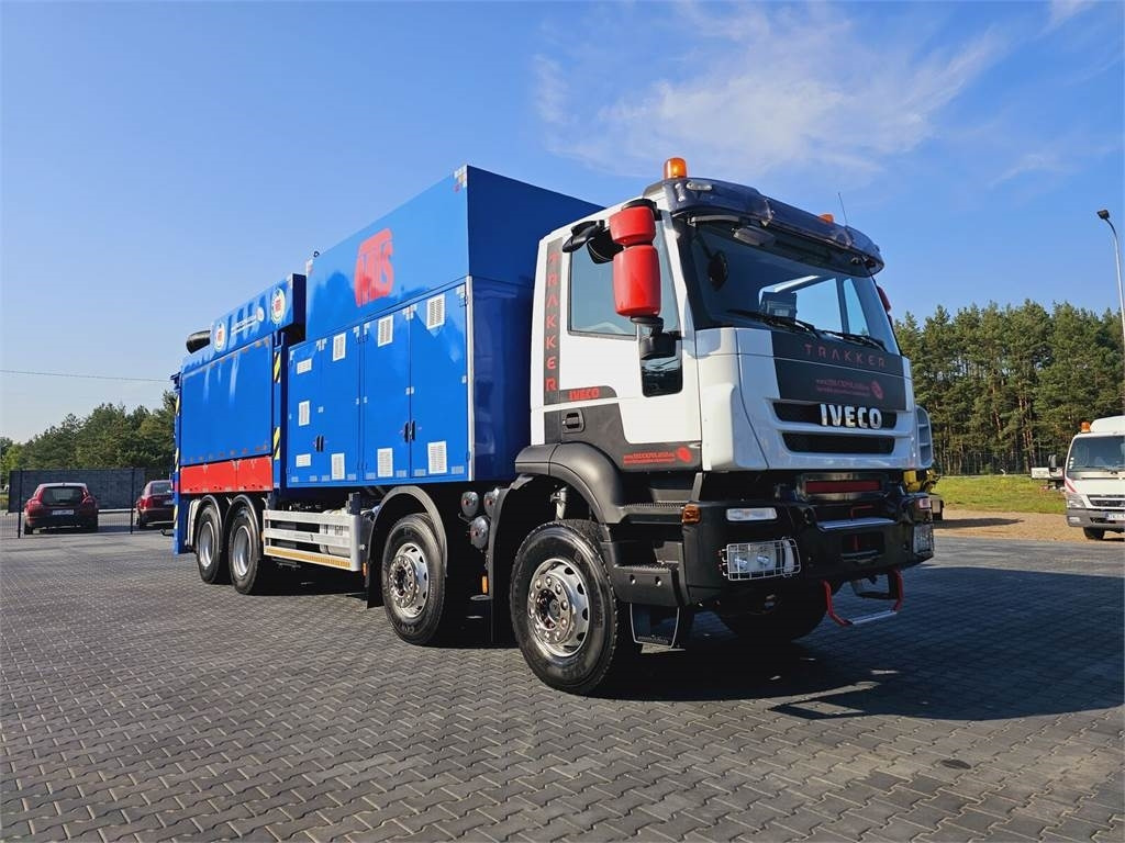 Iveco MTS 4 x TURBINE  - Szippantós autó: 2 kép. Iveco MTS 4 x TURBINE  - Szippantós autó: 2 kép.