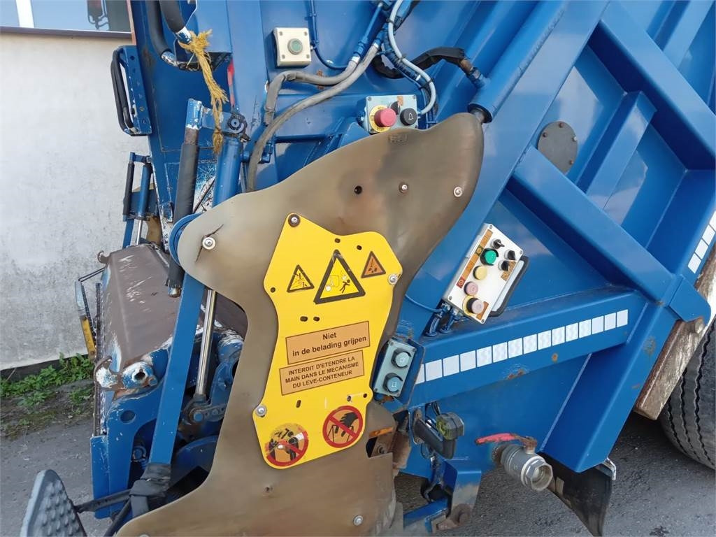 MAN Superstructure garbage truck MOL VDK PUSHER 20m3 - Szemetesautó: 3 kép. MAN Superstructure garbage truck MOL VDK PUSHER 20m3 - Szemetesautó: 3 kép.