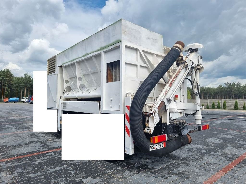 MAN VMB VESTA MTS Saugbagger vacuum cleaner excavator - Szippantós autó: 4 kép. MAN VMB VESTA MTS Saugbagger vacuum cleaner excavator - Szippantós autó: 4 kép.