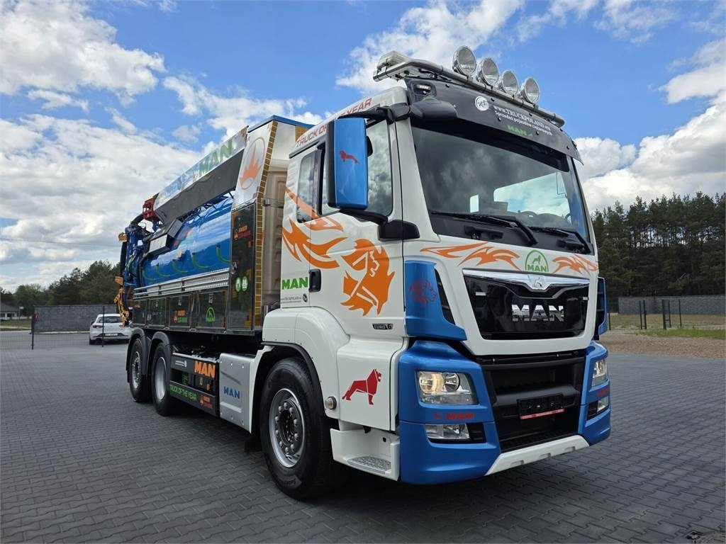 MAN WUKO KAISER EUR-MARK PKL 7.9 FOR CLEANING SEWAGE E - Szippantós autó: 2 kép. MAN WUKO KAISER EUR-MARK PKL 7.9 FOR CLEANING SEWAGE E - Szippantós autó: 2 kép.