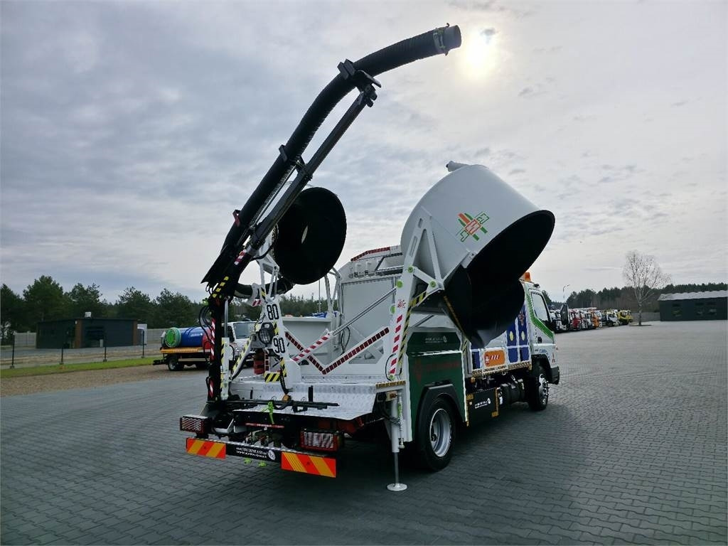 Mitsubishi CANTER odkurzacz koparka ssąca Saugbagger CITY SAU - Szippantós autó: 1 kép. Mitsubishi CANTER odkurzacz koparka ssąca Saugbagger CITY SAU - Szippantós autó: 1 kép.