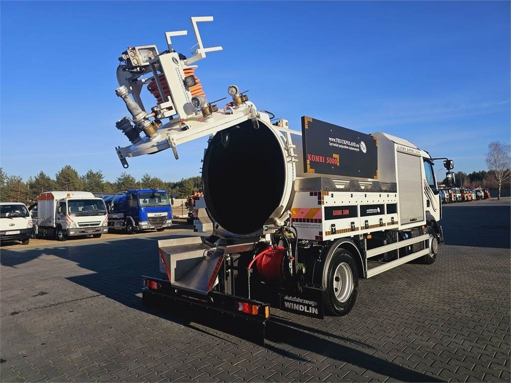 Renault GAMA KANRO KOMBI 5000 WUKO FOR CHANNEL CLEANING - Szippantós autó: 2 kép. Renault GAMA KANRO KOMBI 5000 WUKO FOR CHANNEL CLEANING - Szippantós autó: 2 kép.