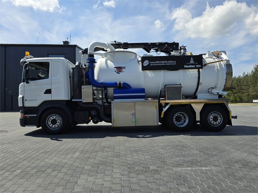 Scania Saugbagger Larsen FlexVac 311 Vacuum suction loade - Szippantós autó: 4 kép. Scania Saugbagger Larsen FlexVac 311 Vacuum suction loade - Szippantós autó: 4 kép.