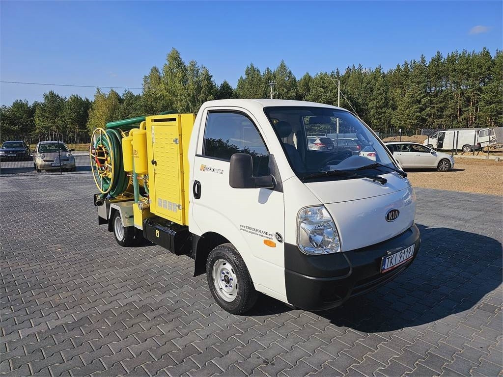Isuzu Kia on categories B COMBI WUKO FOR DUCT CLEANING 2 - Többcélú/ Speciális jármű: 2 kép. Isuzu Kia on categories B COMBI WUKO FOR DUCT CLEANING 2 - Többcélú/ Speciális jármű: 2 kép.