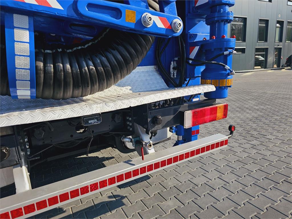 Többcélú/ Speciális jármű Iveco MTS 4 x TURBINE: 16 kép. Többcélú/ Speciális jármű Iveco MTS 4 x TURBINE: 16 kép.