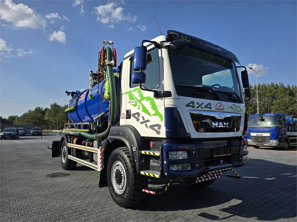 MAN TGM 4x4 GAMON PW8 for collecting liquid waste sepa - Többcélú/ Speciális jármű: 2 kép. MAN TGM 4x4 GAMON PW8 for collecting liquid waste sepa - Többcélú/ Speciális jármű: 2 kép.