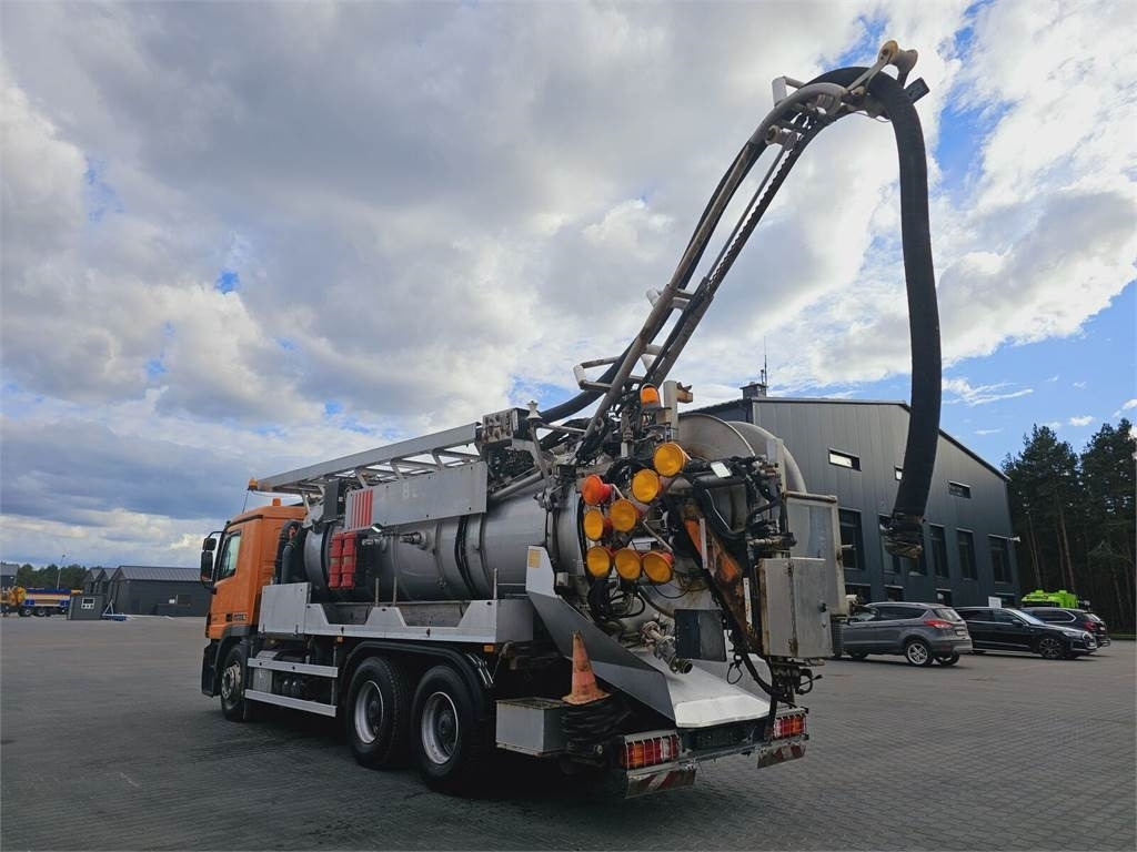 Mercedes-Benz WUKO KROLL COMBI FOR SEWER CLEANING - Többcélú/ Speciális jármű: 5 kép. Mercedes-Benz WUKO KROLL COMBI FOR SEWER CLEANING - Többcélú/ Speciális jármű: 5 kép.
