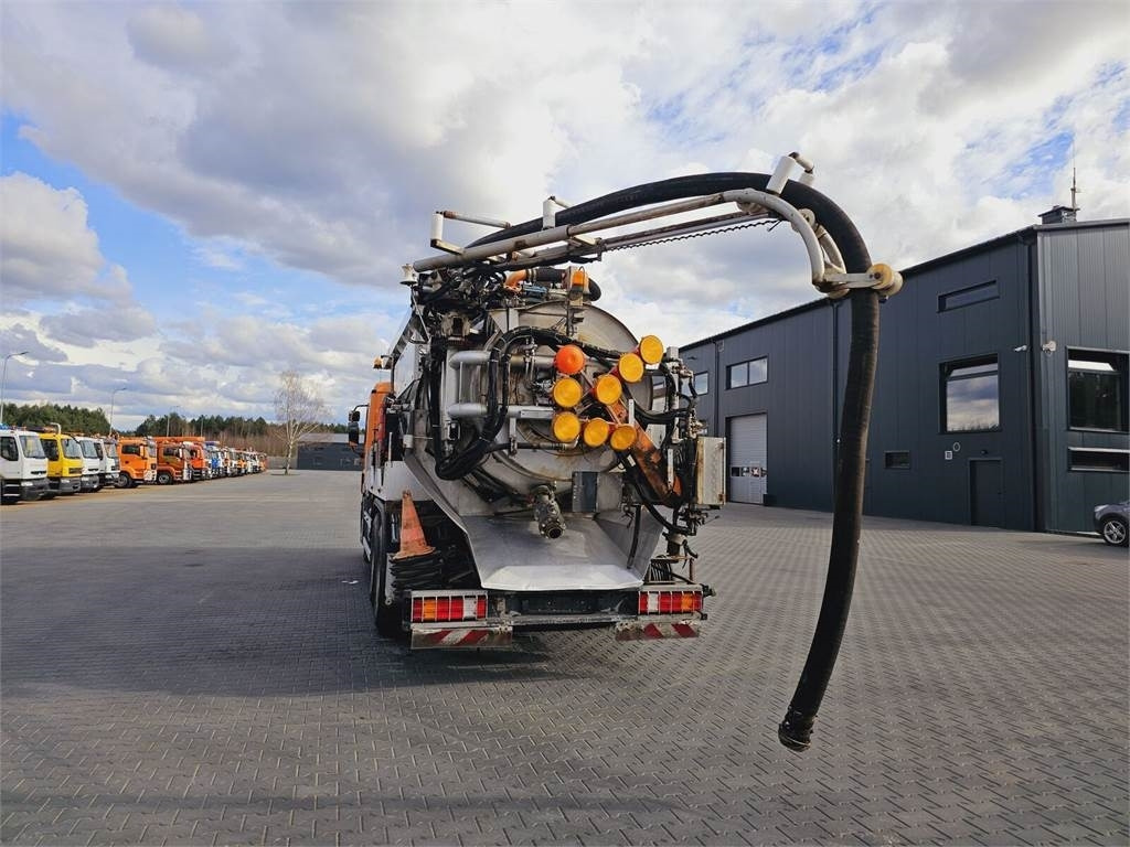 Mercedes-Benz WUKO KROLL COMBI FOR SEWER CLEANING - Többcélú/ Speciális jármű: 3 kép. Mercedes-Benz WUKO KROLL COMBI FOR SEWER CLEANING - Többcélú/ Speciális jármű: 3 kép.