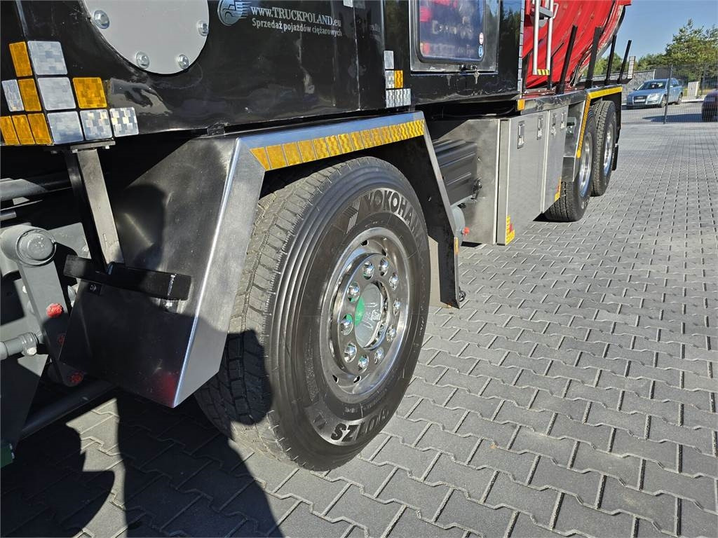 Szippantós autó Volvo Disab Centurion vacuum suction loader: 10 kép. Szippantós autó Volvo Disab Centurion vacuum suction loader: 10 kép.