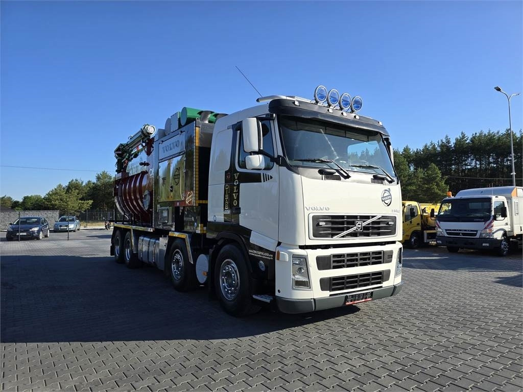 Volvo Disab Centurion vacuum suction loader - Kotrógép: 2 kép. Volvo Disab Centurion vacuum suction loader - Kotrógép: 2 kép.