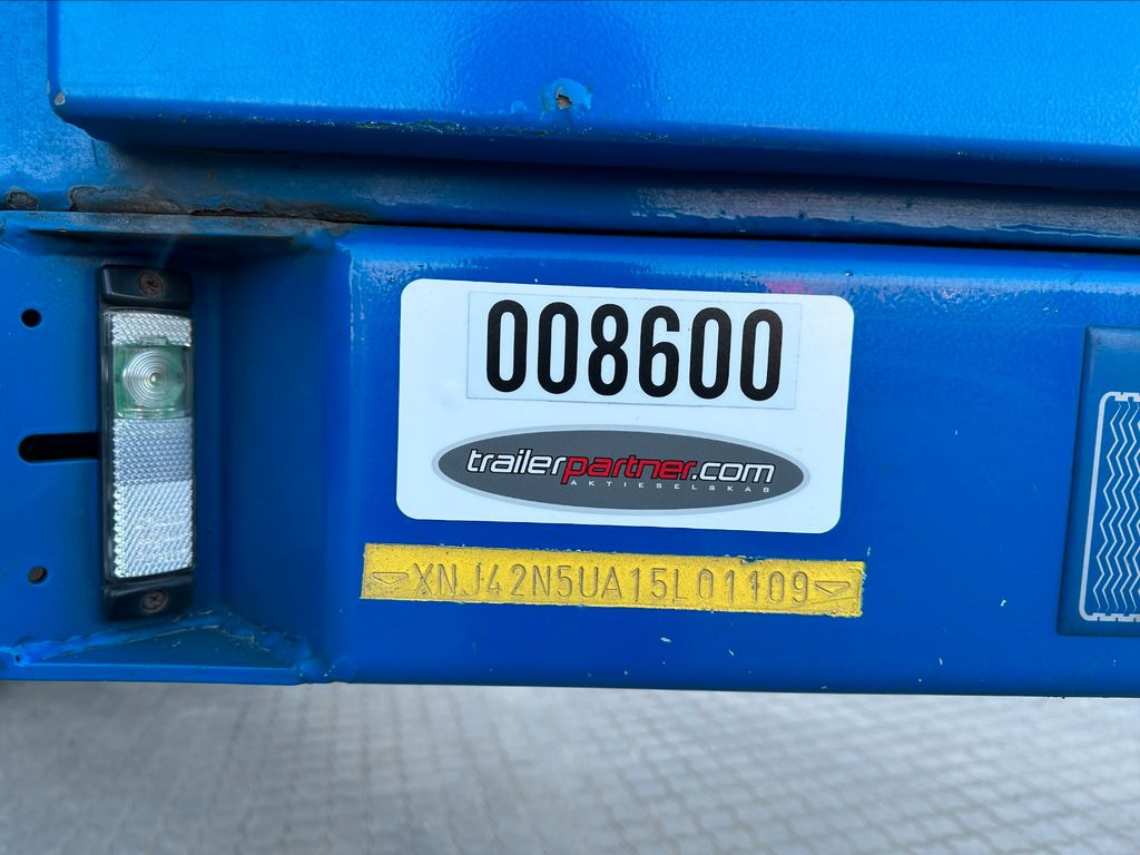 Broshuis Tieflader SL Axle Broshuis Tieflader SL Axle - Félpótkocsi mélybölcsős: 5 kép. Broshuis Tieflader SL Axle Broshuis Tieflader SL Axle - Félpótkocsi mélybölcsős: 5 kép.