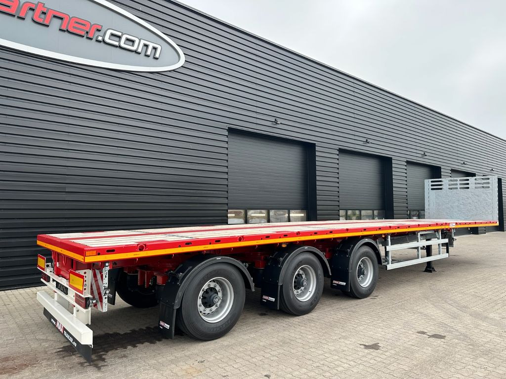Faymonville Maxtrailer MAX 210/ 2 x ausziehbar / 29.000 mm - Platós félpótkocsi: 2 kép. Faymonville Maxtrailer MAX 210/ 2 x ausziehbar / 29.000 mm - Platós félpótkocsi: 2 kép.