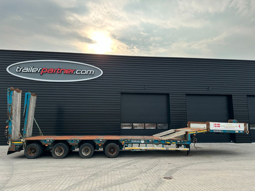 Goldhofer 4 achs tieflader / ausziehbar Goldhofer 4 achs tieflader / ausziehbar - Félpótkocsi mélybölcsős: 1 kép. Goldhofer 4 achs tieflader / ausziehbar Goldhofer 4 achs tieflader / ausziehbar - Félpótkocsi mélybölcsős: 1 kép.
