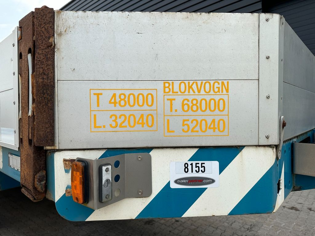 Goldhofer 4 achs tieflader / ausziehbar Goldhofer 4 achs tieflader / ausziehbar - Félpótkocsi mélybölcsős: 3 kép. Goldhofer 4 achs tieflader / ausziehbar Goldhofer 4 achs tieflader / ausziehbar - Félpótkocsi mélybölcsős: 3 kép.