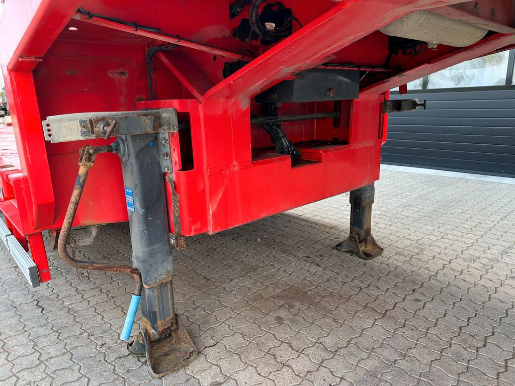 Goldhofer Tieflader / Zwangslenkung / ausziehbar Goldhofer Tieflader / Zwangslenkung / ausziehbar - Félpótkocsi mélybölcsős: 3 kép. Goldhofer Tieflader / Zwangslenkung / ausziehbar Goldhofer Tieflader / Zwangslenkung / ausziehbar - Félpótkocsi mélybölcsős: 3 kép.