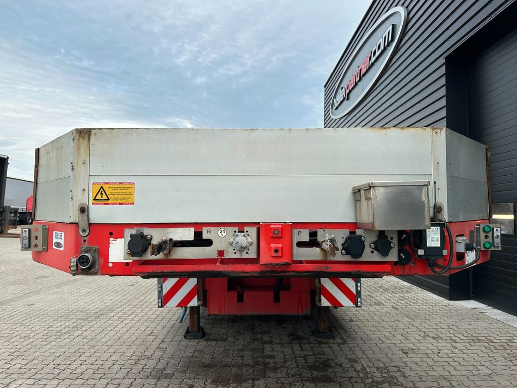 Goldhofer Tieflader /ausziehbar / Rampen Goldhofer Tieflader /ausziehbar / Rampen - Félpótkocsi mélybölcsős: 4 kép. Goldhofer Tieflader /ausziehbar / Rampen Goldhofer Tieflader /ausziehbar / Rampen - Félpótkocsi mélybölcsős: 4 kép.