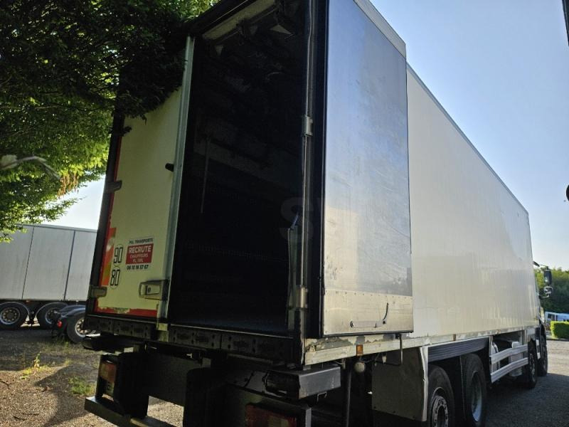 DAF CF 410 - Hűtős teherautó: 3 kép. DAF CF 410 - Hűtős teherautó: 3 kép.