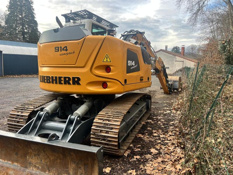 Liebherr R914 compact S - Lánctalpas kotró: 3 kép. Liebherr R914 compact S - Lánctalpas kotró: 3 kép.