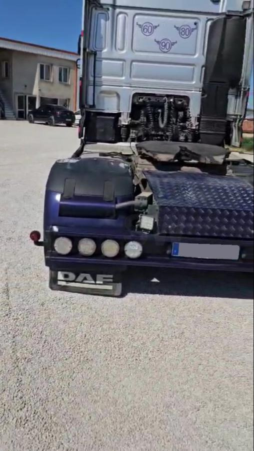 DAF XF 510 FT - Nyergesvontató: 3 kép. DAF XF 510 FT - Nyergesvontató: 3 kép.