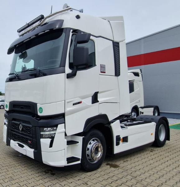 Renault Gamme T High 480 T4X2 E6 - Nyergesvontató: 2 kép. Renault Gamme T High 480 T4X2 E6 - Nyergesvontató: 2 kép.