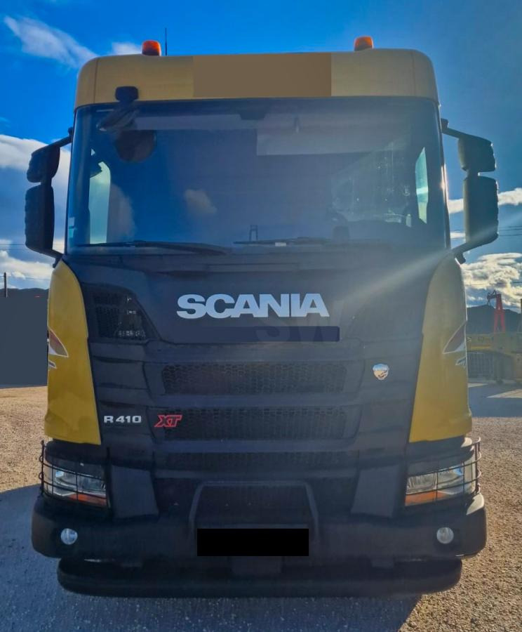 Scania R 410 XT - Nyergesvontató: 3 kép. Scania R 410 XT - Nyergesvontató: 3 kép.
