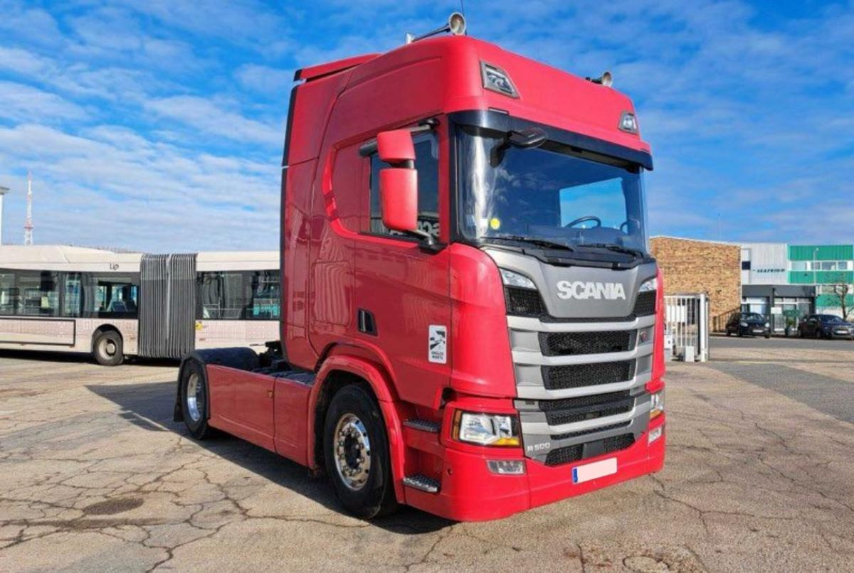 Scania R 500 - Nyergesvontató: 1 kép. Scania R 500 - Nyergesvontató: 1 kép.