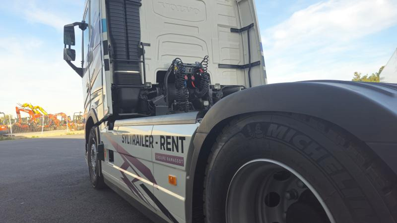 Volvo FH 500 AERO Globetrotter XXL (Location / Rent) - Nyergesvontató: 5 kép. Volvo FH 500 AERO Globetrotter XXL (Location / Rent) - Nyergesvontató: 5 kép.