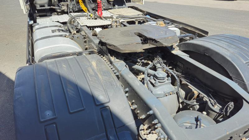 Volvo FH 500 Globetrotter - Nyergesvontató: 4 kép. Volvo FH 500 Globetrotter - Nyergesvontató: 4 kép.