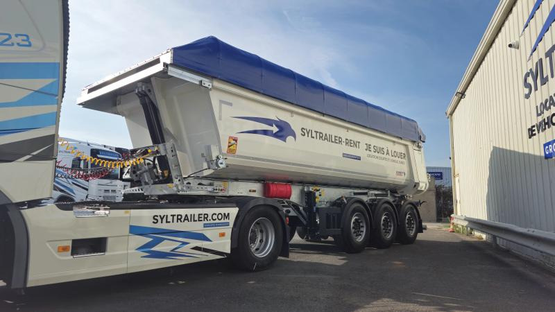 Schmitz Cargobull SKI24 (Location / Rent) - Félpótkocsi billenőplatós: 1 kép. Schmitz Cargobull SKI24 (Location / Rent) - Félpótkocsi billenőplatós: 1 kép.
