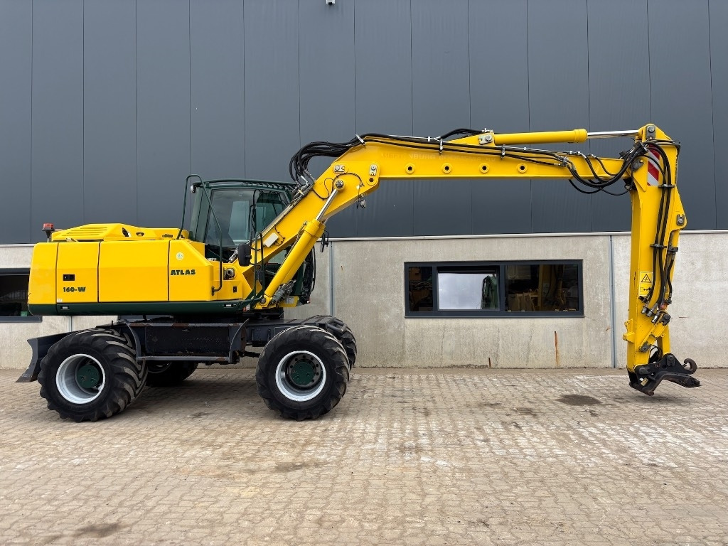 Atlas 160 W - 140 W - Gumikerekes kotró: 5 kép. Atlas 160 W - 140 W - Gumikerekes kotró: 5 kép.