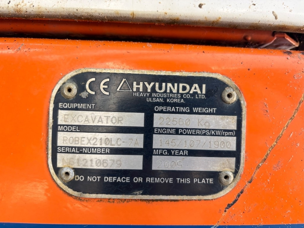 Lánctalpas kotró Hyundai Robex 210 LC-7 A - 210: 21 kép.