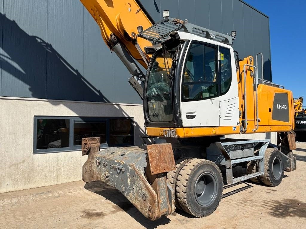 Hulladék kotró Liebherr LH 40 -- LH40 -- 20kw mozelt generator: 11 kép.