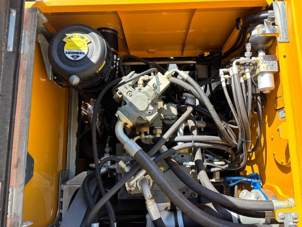 Hulladék kotró Liebherr LH 40 -- LH40 -- 20kw mozelt generator: 40 kép.