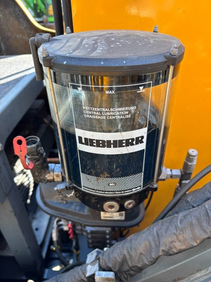 Hulladék kotró Liebherr LH 40 -- LH40 -- 20kw mozelt generator: 36 kép.