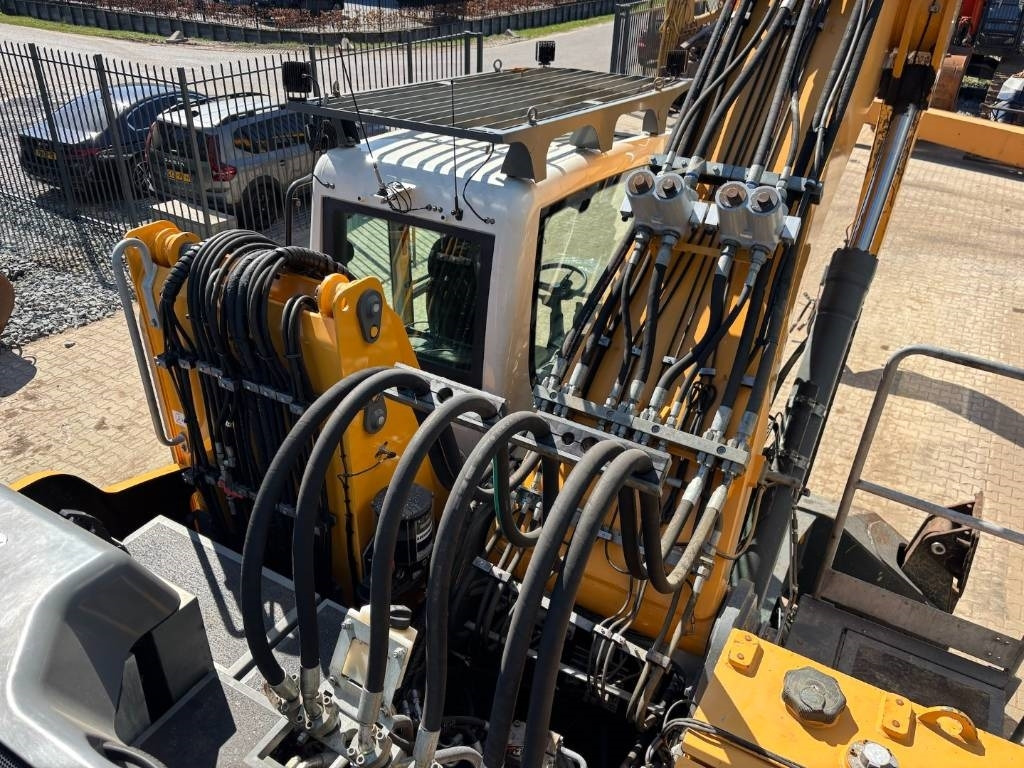 Hulladék kotró Liebherr LH 40 -- LH40 -- 20kw mozelt generator: 37 kép.