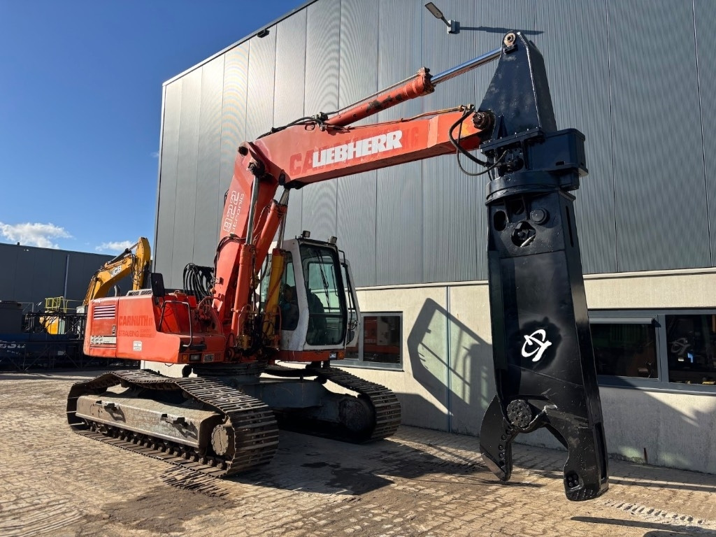 Lánctalpas kotró Liebherr R 922 HD S L with LaBounty Shear: 8 kép.