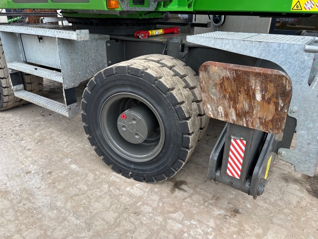 Hulladék kotró Sennebogen 821 E - 821M - 821E: 42 kép.