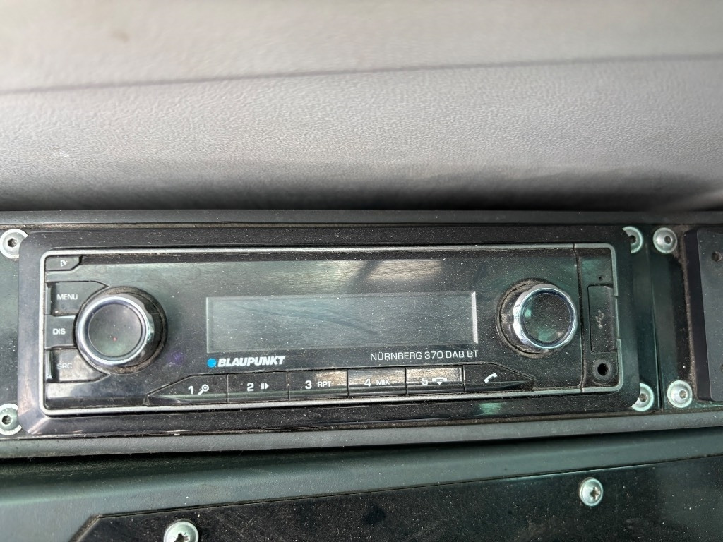 Hulladék kotró Sennebogen 835 M - 835 E - 835E - 835M: 26 kép. Hulladék kotró Sennebogen 835 M - 835 E - 835E - 835M: 26 kép.